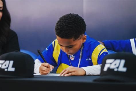 9-year-old signs six-figure NIL deal with sports agency